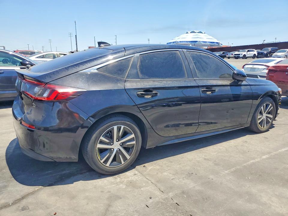 Photo 3 from auction – 2024 HONDA CIVIC with VIN 19XFL2H52RE021613