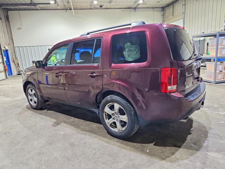 Photo 2 from auction – 2015 HONDA PILOT with VIN 5FNYF4H57FB007692
