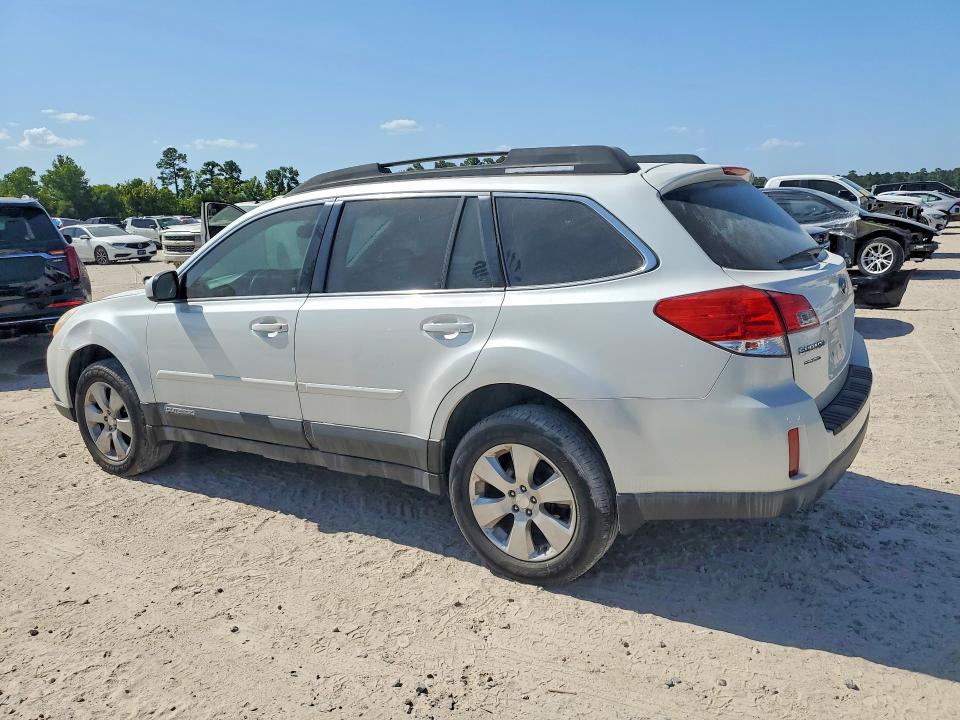 Photo 2 from auction – 2012 SUBARU OUTBACK with VIN 4S4BRCAC4C3210169