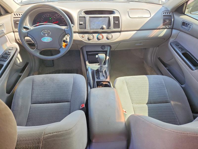 Photo 8 from auction – 2005 TOYOTA CAMRY with VIN 4T1BE32K55U429608