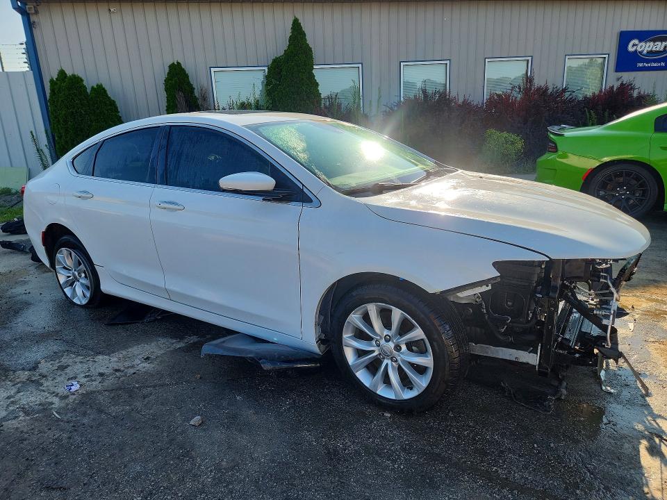 Photo 4 from auction – 2016 CHRYSLER 200 with VIN 1C3CCCCG9GN124350