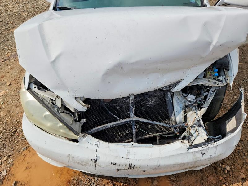 Photo 11 from auction – 2005 TOYOTA CAMRY with VIN 4T1BE32K05U596880