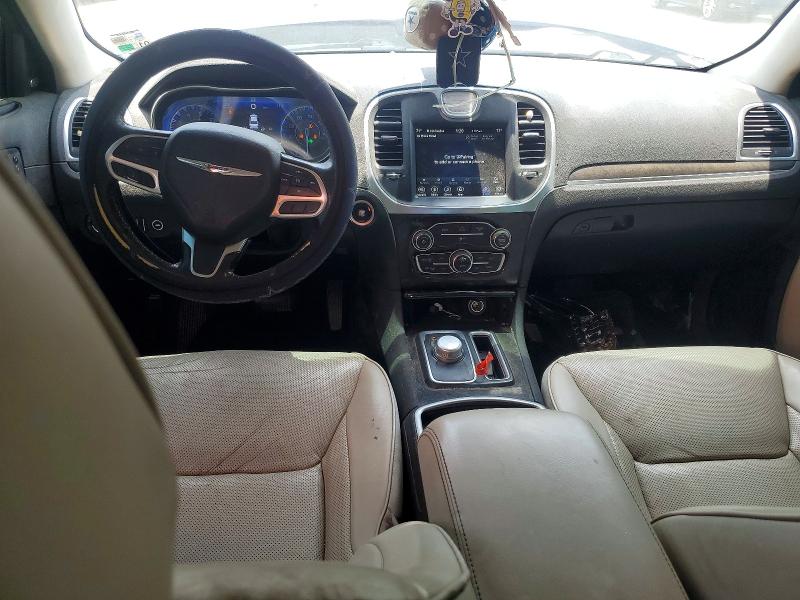 Foto 8 de la subasta – 2019 CHRYSLER 300 con VIN 2C3CCAEG0KH698192