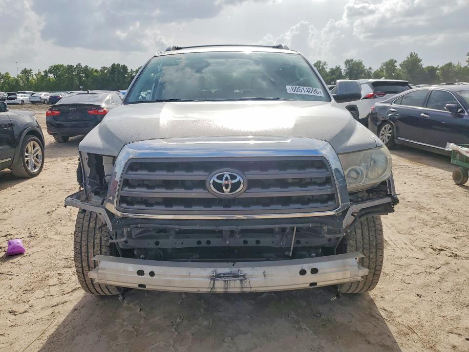Photo 5 from auction – 2014 TOYOTA SEQUOIA with VIN 5TDZY5G17ES051141