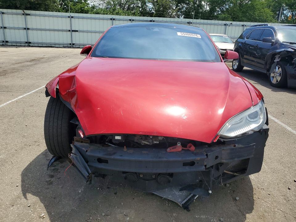 Photo 5 from auction – 2015 TESLA MODEL S with VIN 5YJSA1S23FF090510