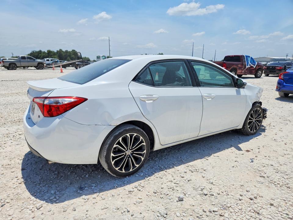 Photo 3 from auction – 2015 TOYOTA COROLLA with VIN 5YFBURHE7FP232109