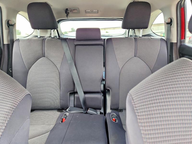 Photo 10 from auction – 2021 TOYOTA HIGHLANDER with VIN 5TDZZRAH2MS034093