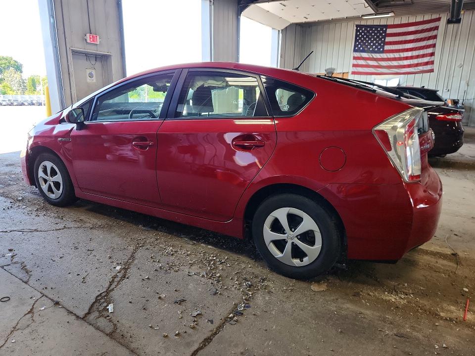 Photo 2 from auction – 2015 TOYOTA PRIUS with VIN JTDKN3DU6F0438930