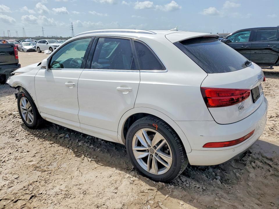 Photo 2 from auction – 2016 AUDI Q3 with VIN WA1EFCFS8GR011956