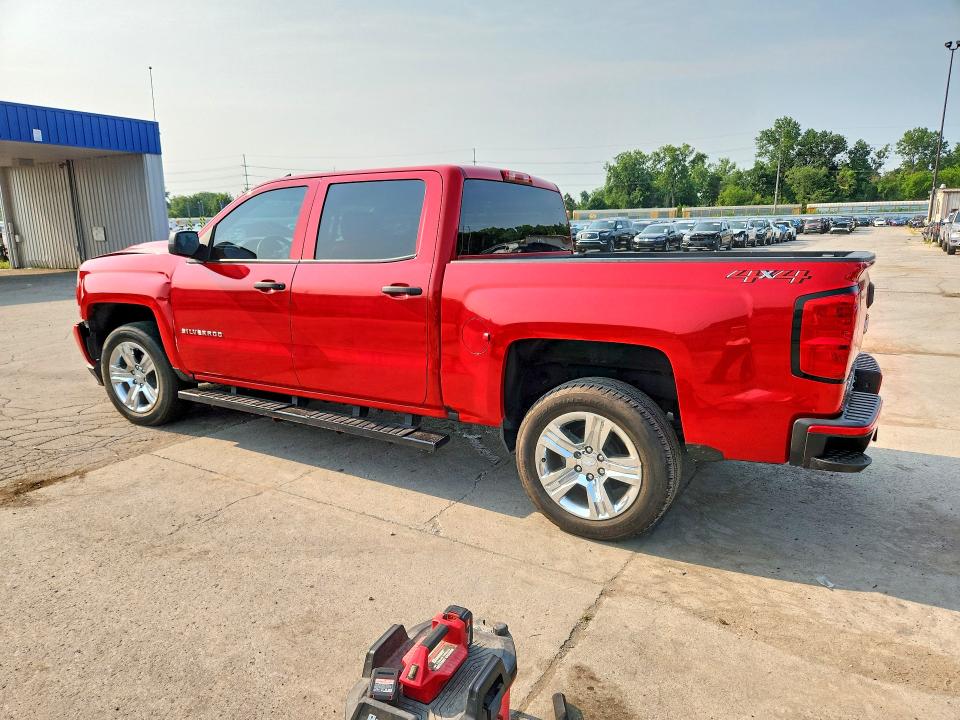 Photo 2 from auction – 2018 CHEVROLET SILVERADO with VIN 3GCUKPEC8JG251286