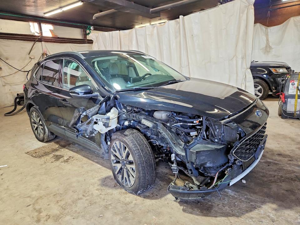 Photo 4 from auction – 2020 FORD ESCAPE with VIN 1FMCU9J90LUA58704