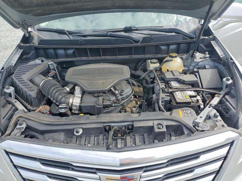 Photo 12 from auction – 2017 CADILLAC XT5 with VIN 1GYKNBRS1HZ270561