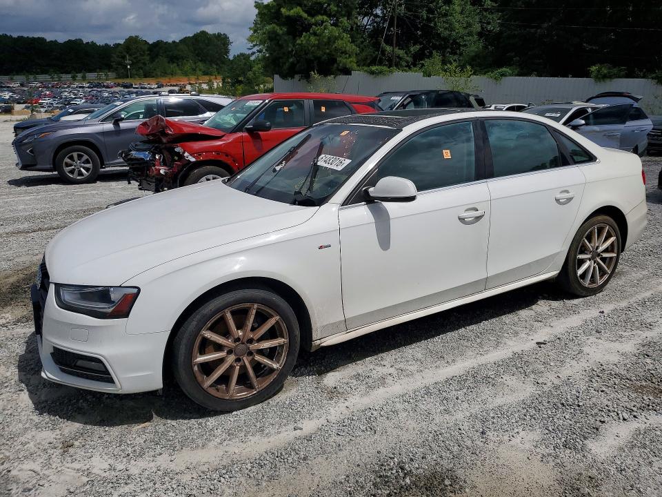AUDI A4 2014 with VIN WAUFFAFLXEN043977 - Photo from auction
