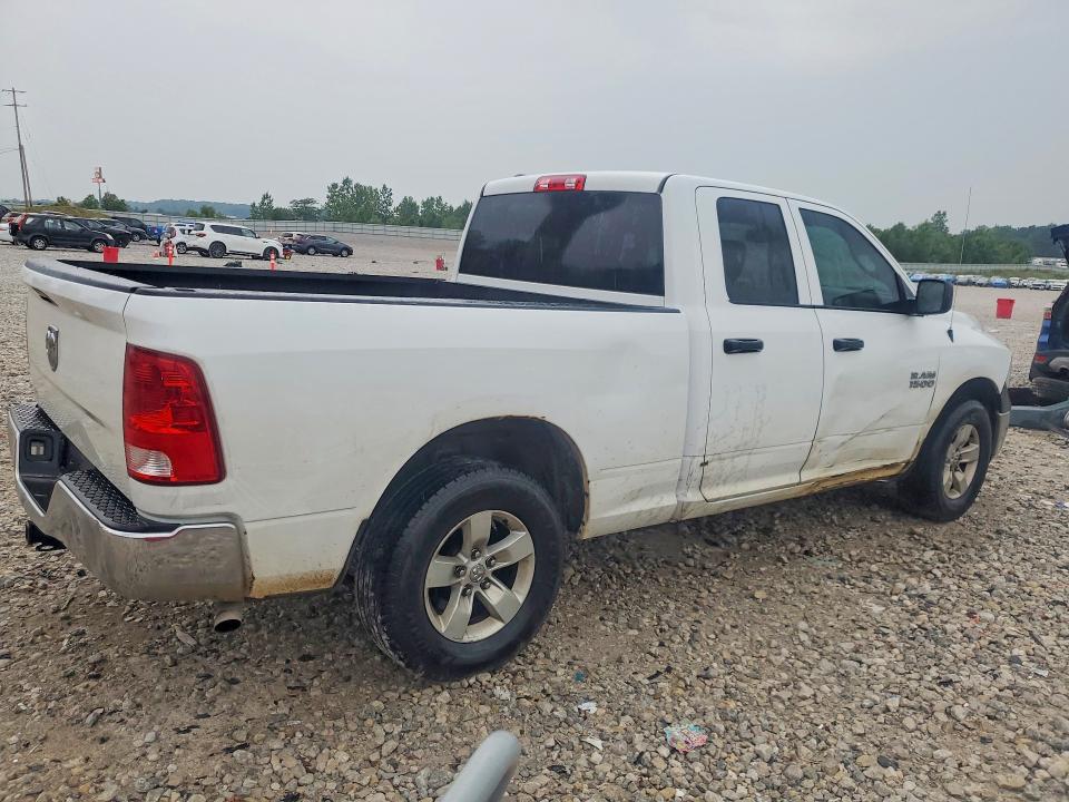 Photo 3 from auction – 2018 RAM 1500 with VIN 1C6RR6FG0JS324552