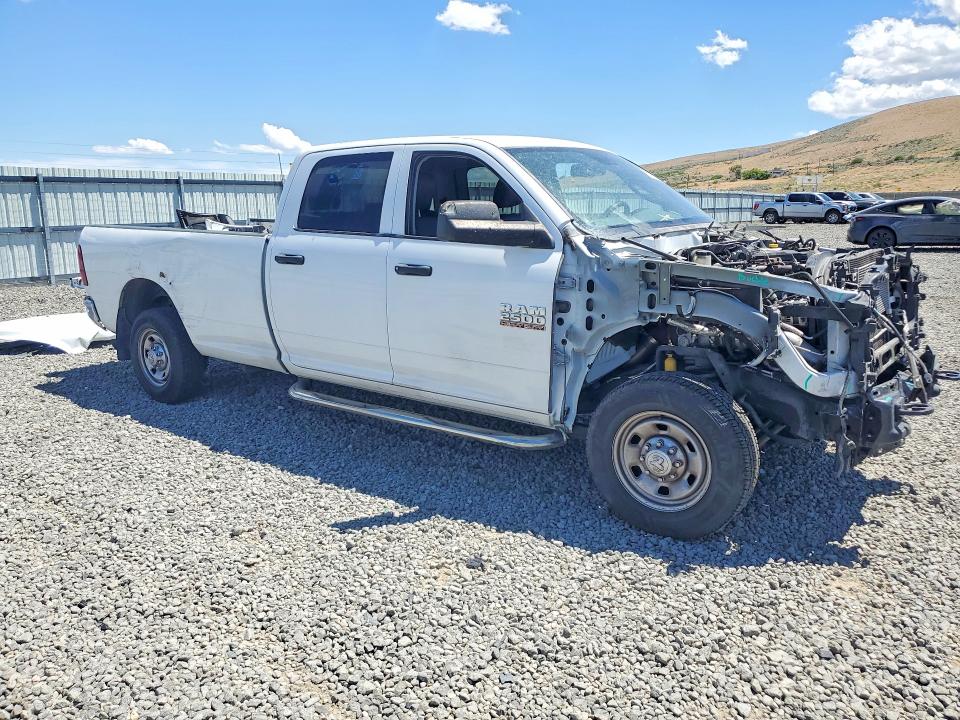 Photo 4 from auction – 2017 RAM 2500 with VIN 3C6UR4HL6HG624042