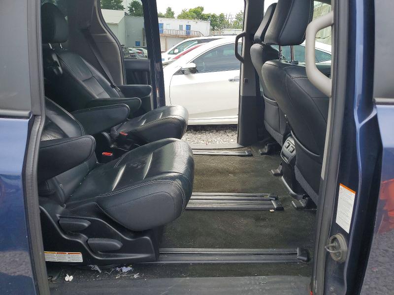 Photo 11 from auction – 2019 TOYOTA SIENNA with VIN 5TDXZ3DC3KS979006