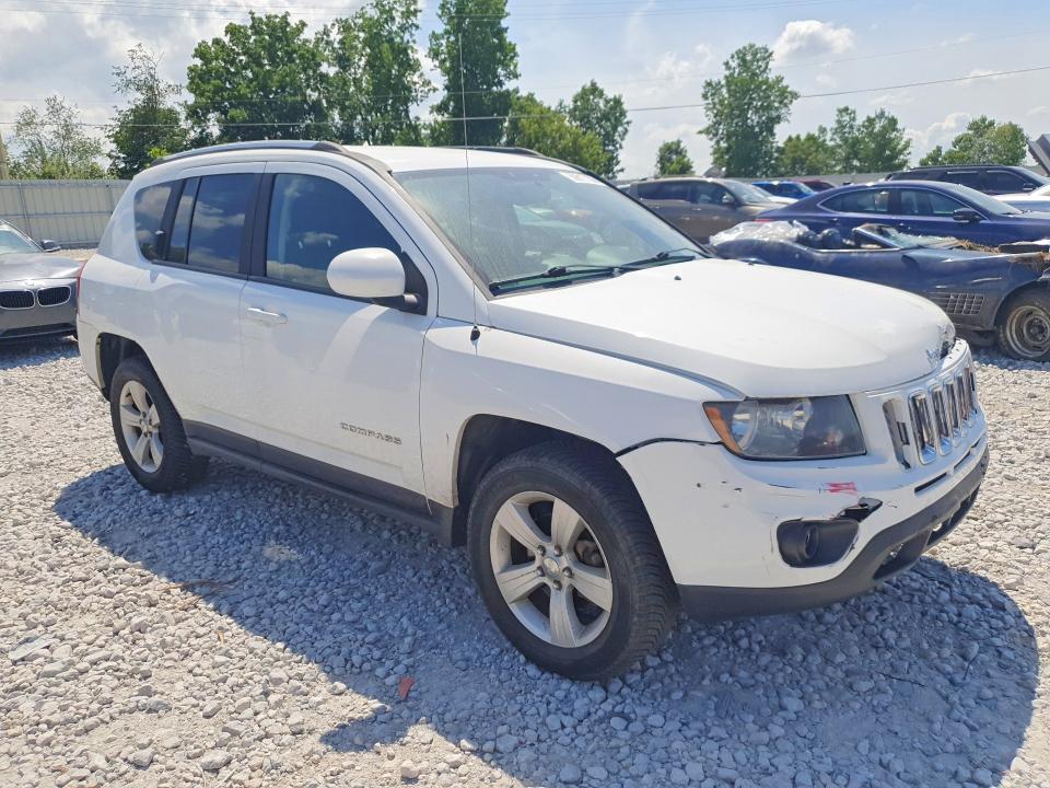 Photo 4 from auction – 2014 JEEP COMPASS with VIN 1C4NJDEB9ED707781
