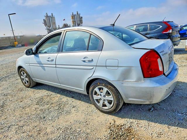 Photo 2 from auction – 2010 HYUNDAI ACCENT with VIN KMHCN4AC8AU454940