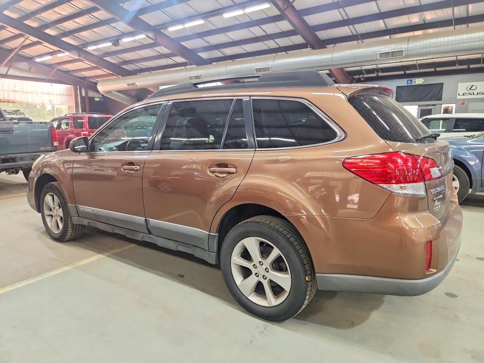 Photo 2 from auction – 2013 SUBARU OUTBACK with VIN 4S4BRBCC9D3312589