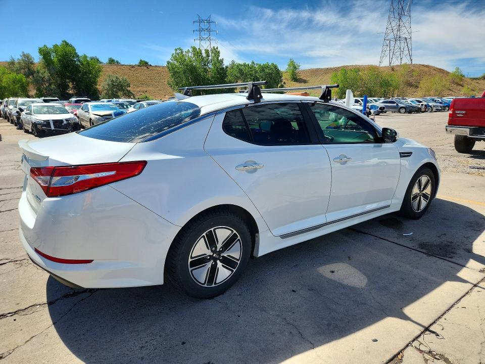 Foto 3 de la subasta – 2012 KIA OPTIMA con VIN KNAGM4AD0C5024430