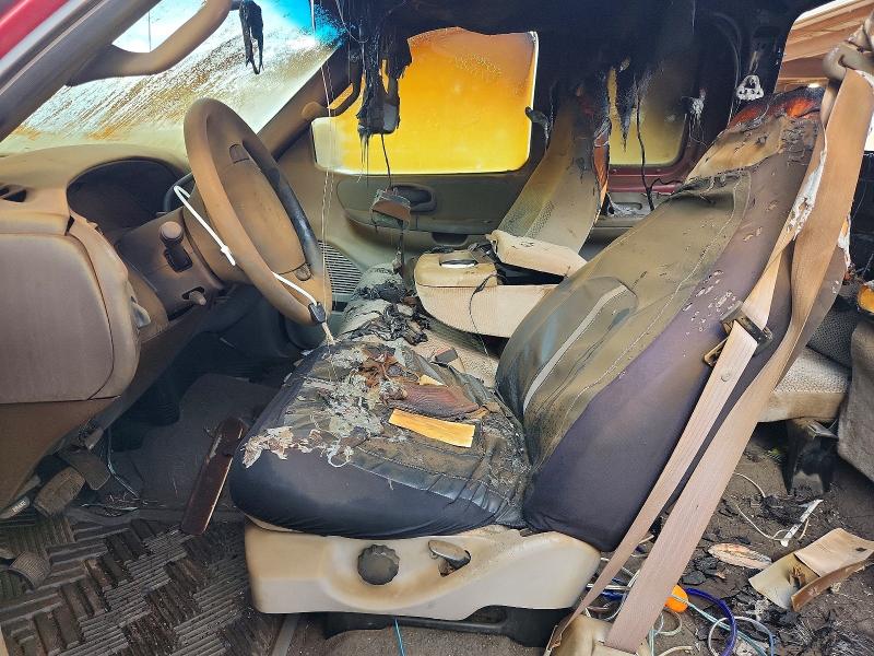 Photo 7 from auction – 2000 FORD F150 with VIN 1FTRX17W7YNB32058
