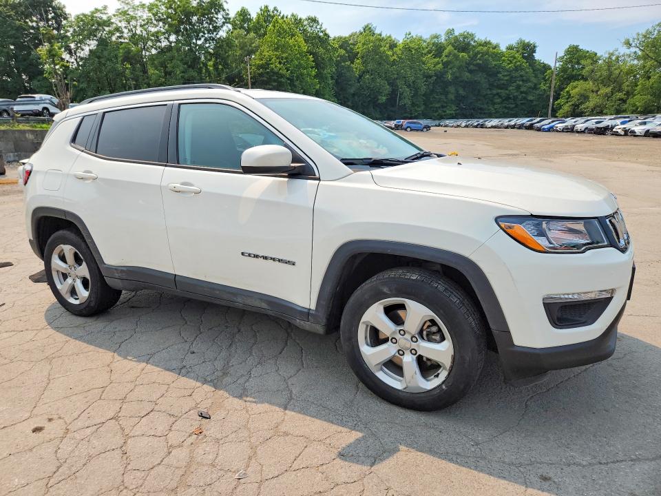 Photo 4 from auction – 2019 JEEP COMPASS with VIN 3C4NJDBBXKT776585
