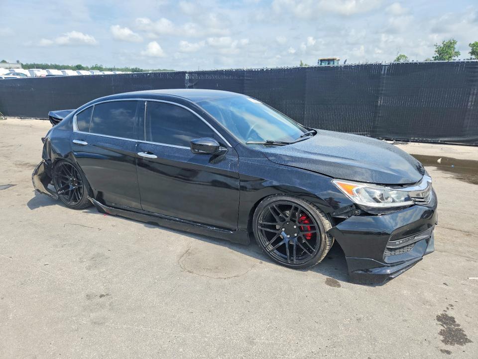Photo 4 from auction – 2014 HONDA ACCORD with VIN 1HGCR2E51EA067759