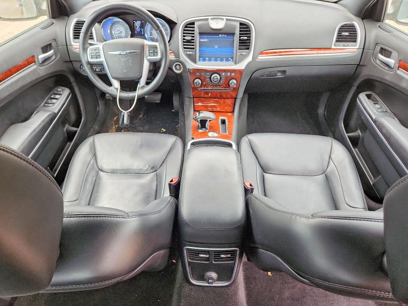 Photo 8 from auction – 2013 CHRYSLER 300 with VIN 2C3CCAAG0DH528892