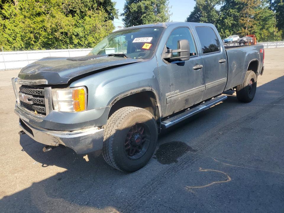 GMC SIERRA 2011 with VIN 1GT423CG0BF264115 - Photo from auction