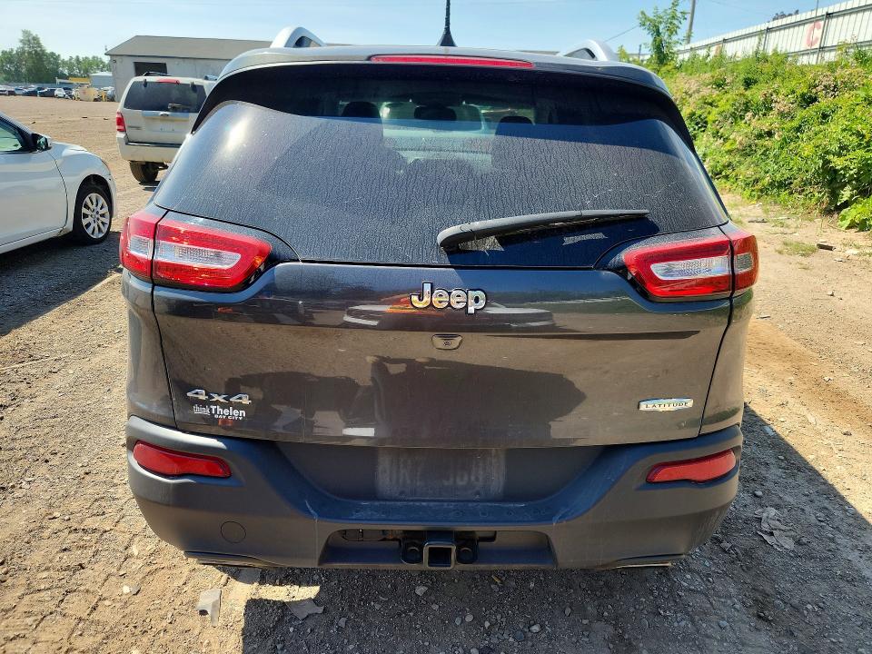 Photo 6 from auction – 2017 JEEP CHEROKEE with VIN 1C4PJMCS8HW504451