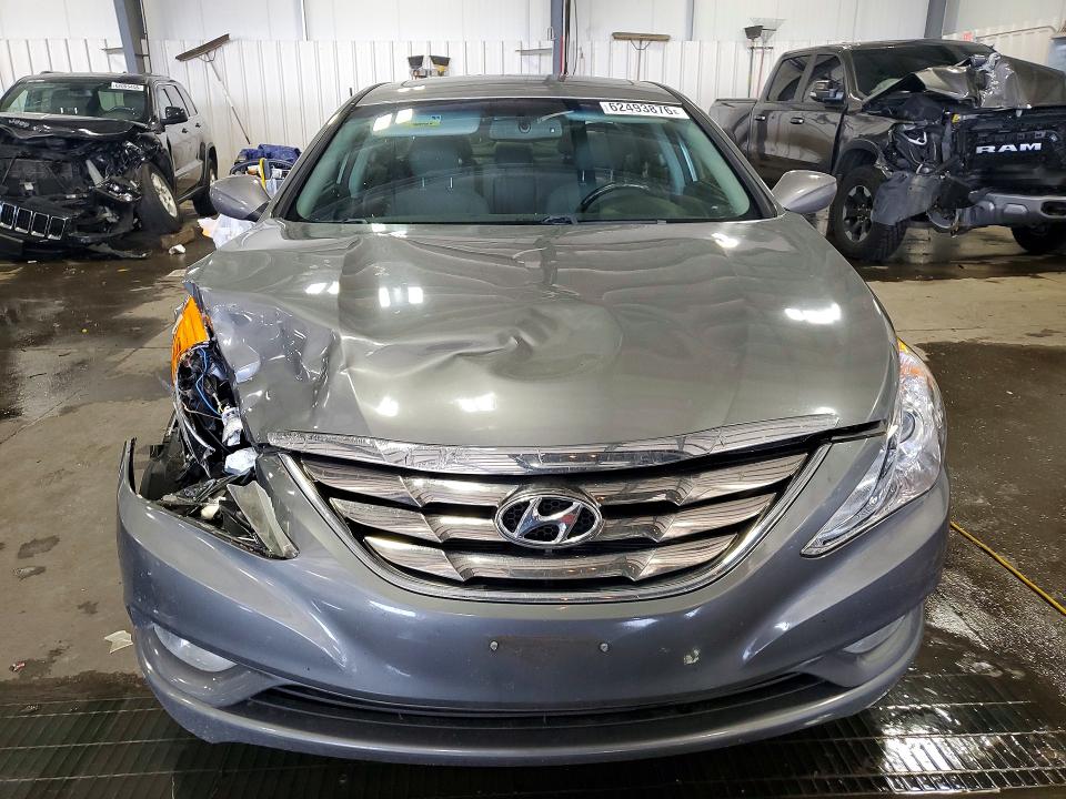 Photo 5 from auction – 2012 HYUNDAI SONATA with VIN 5NPEC4AC6CH455813