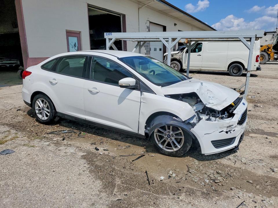 Photo 4 from auction – 2017 FORD FOCUS with VIN 1FADP3F27HL267482