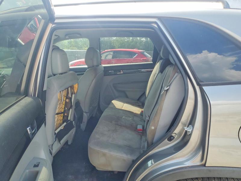 Photo 10 from auction – 2013 KIA SORENTO with VIN 5XYKT3A65DG363737