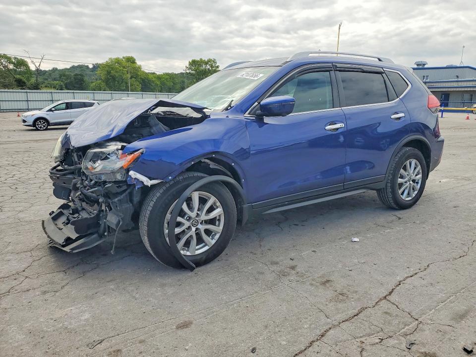 NISSAN ROGUE 2017 with VIN 5N1AT2MV8HC869609 - Photo from auction