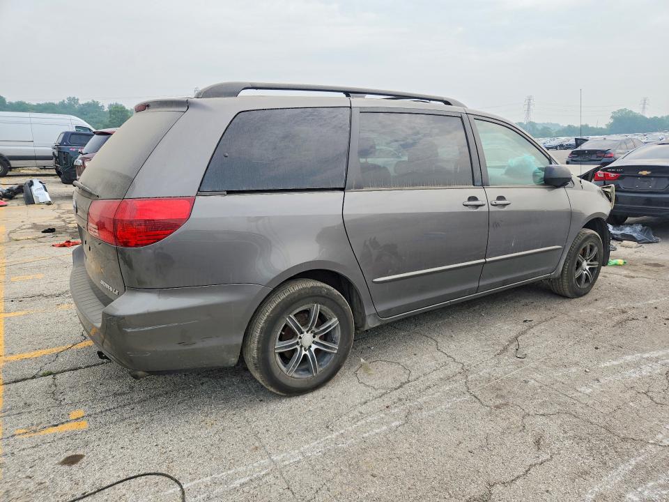 Photo 3 from auction – 2004 TOYOTA SIENNA with VIN 5TDZA23C24S045465