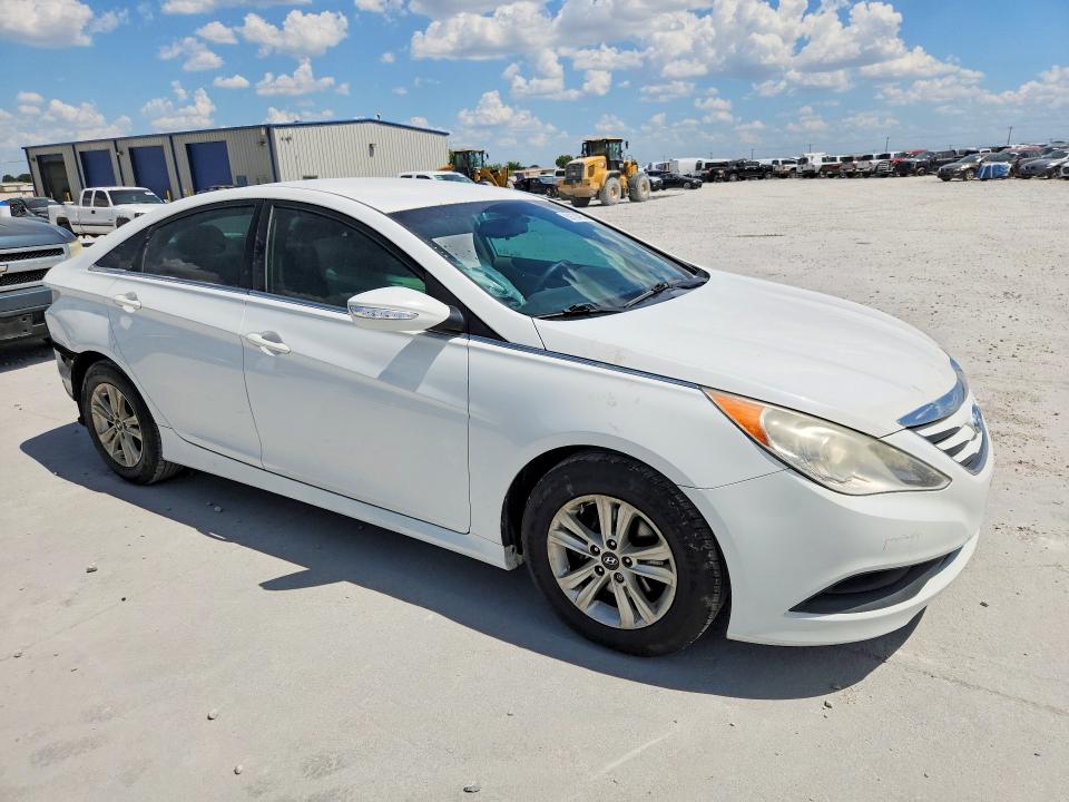 Photo 4 from auction – 2014 HYUNDAI SONATA with VIN 5NPEB4AC8EH930240