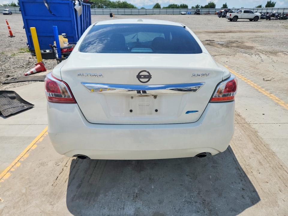 Photo 6 from auction – 2013 NISSAN ALTIMA with VIN 1N4AL3AP1DN403699