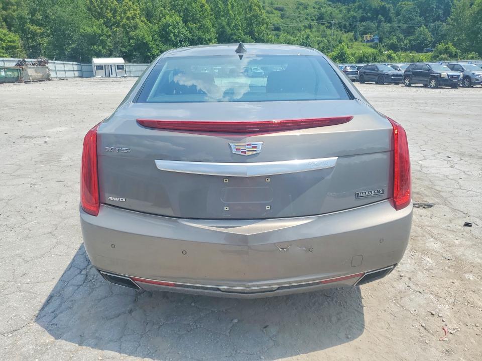 Photo 6 from auction – 2017 CADILLAC XTS with VIN 2G61N5S30H9150222
