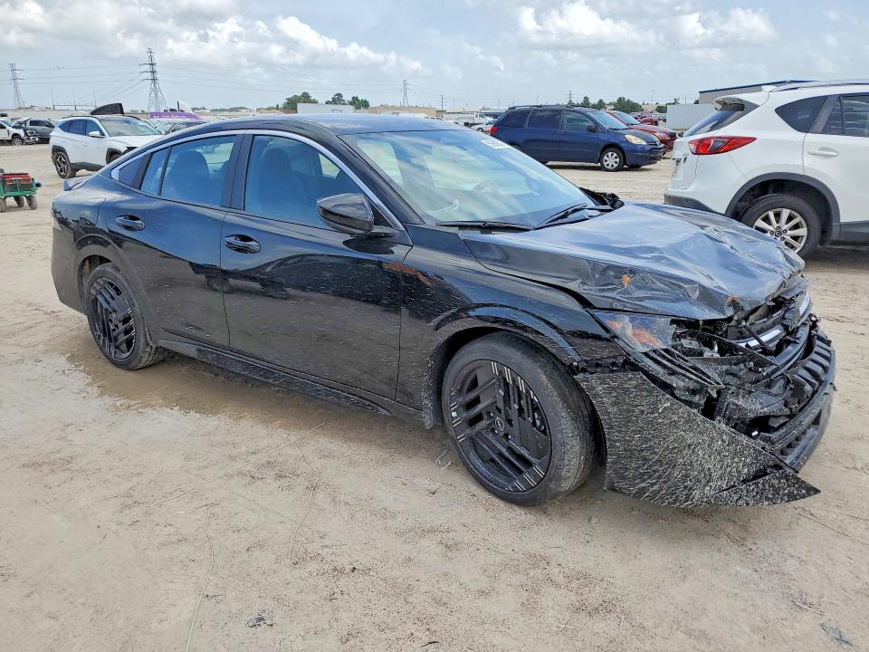 Photo 4 from auction – 2026 NISSAN SENTRA with VIN 3N1AB9DV6TY270422