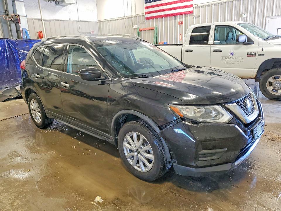 Photo 4 from auction – 2018 NISSAN ROGUE with VIN JN8AT2MV9JW306047