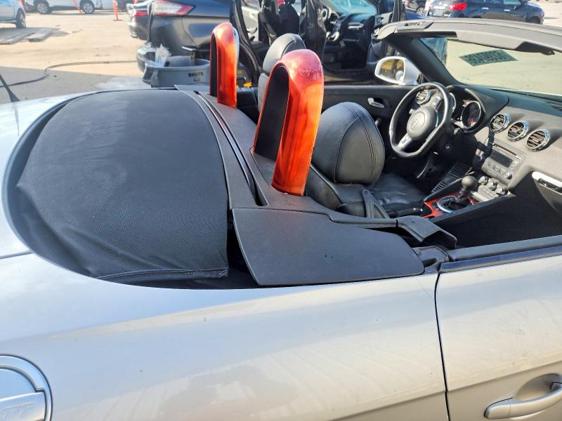صورة رقم 10 من المزاد - 2008 AUDI TT مع VIN TRUNF38JX81048099