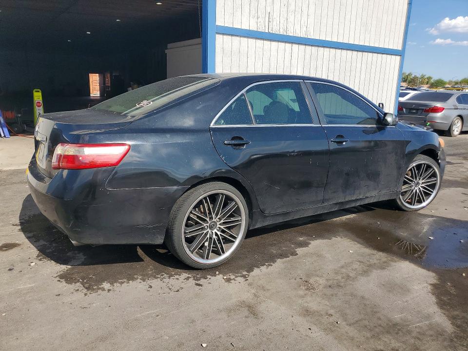 Photo 3 from auction – 2007 TOYOTA CAMRY with VIN 4T1BK46K97U018983