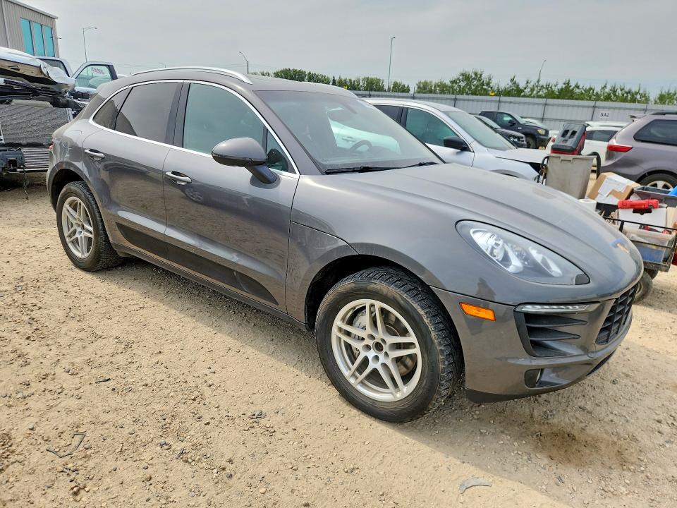 Photo 4 from auction – 2015 PORSCHE MACAN with VIN WP1AB2A59FLB50828