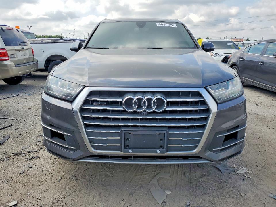 Photo 5 from auction – 2018 AUDI Q7 with VIN WA1LAAF77JD041055