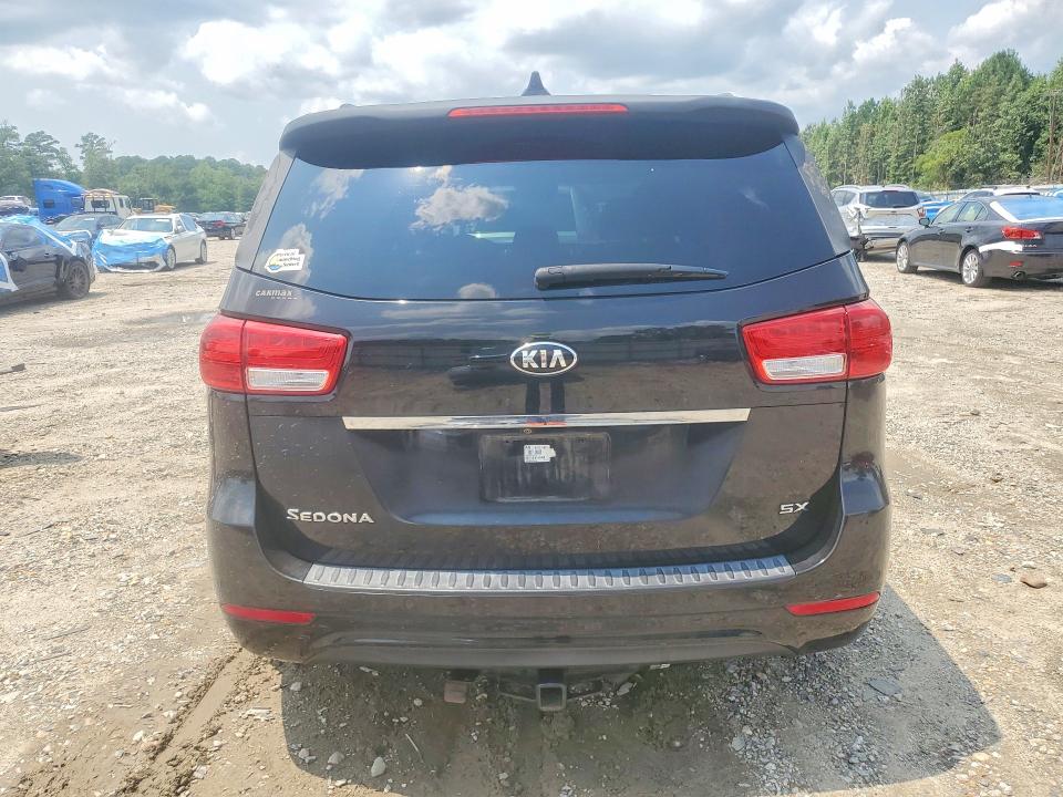 Photo 6 from auction – 2016 KIA SEDONA with VIN KNDMC5C11G6141452