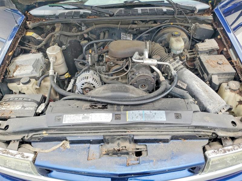 Photo 12 from auction – 2002 CHEVROLET BLAZER with VIN 1GNCS18W82K143184