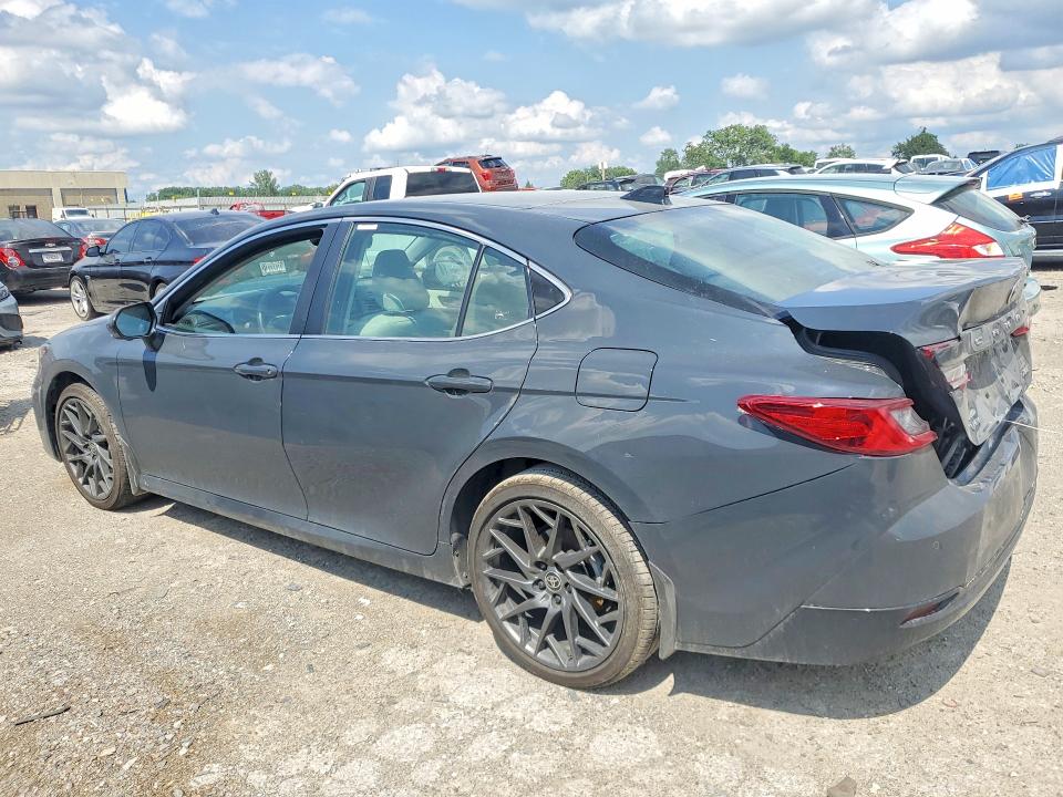Photo 2 from auction – 2026 TOYOTA CAMRY with VIN 4T1DBADK8TU555090