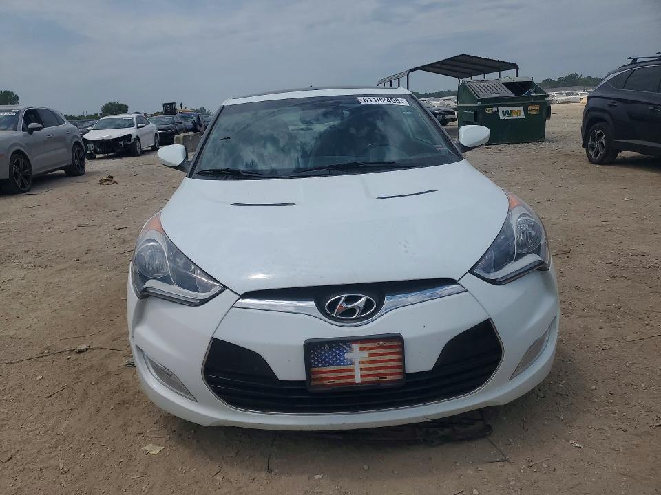 Photo 5 from auction – 2014 HYUNDAI VELOSTER with VIN KMHTC6AD6EU191914