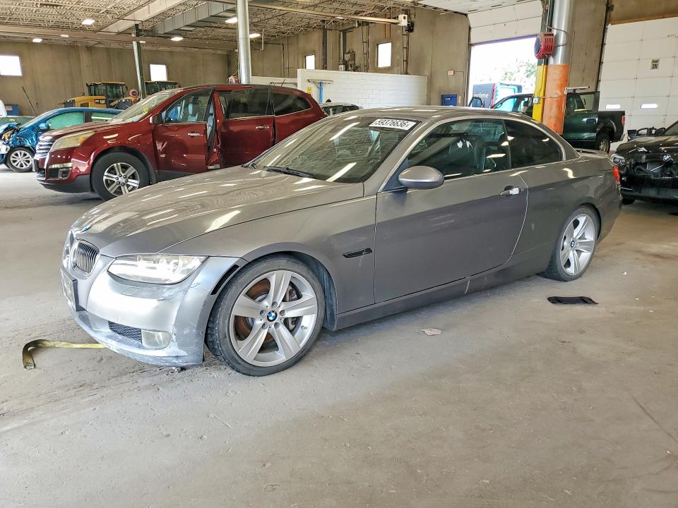 BMW 335 2007 with VIN WBAWL73547PX46256 - Photo from auction