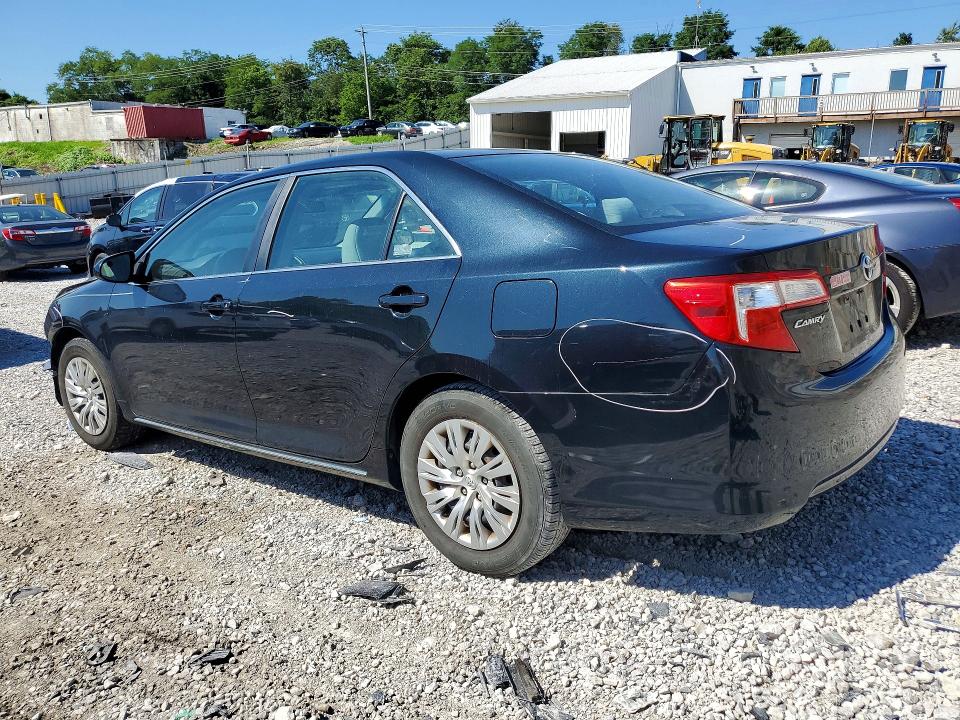 Photo 2 from auction – 2012 TOYOTA CAMRY with VIN 4T1BF1FK8CU004635
